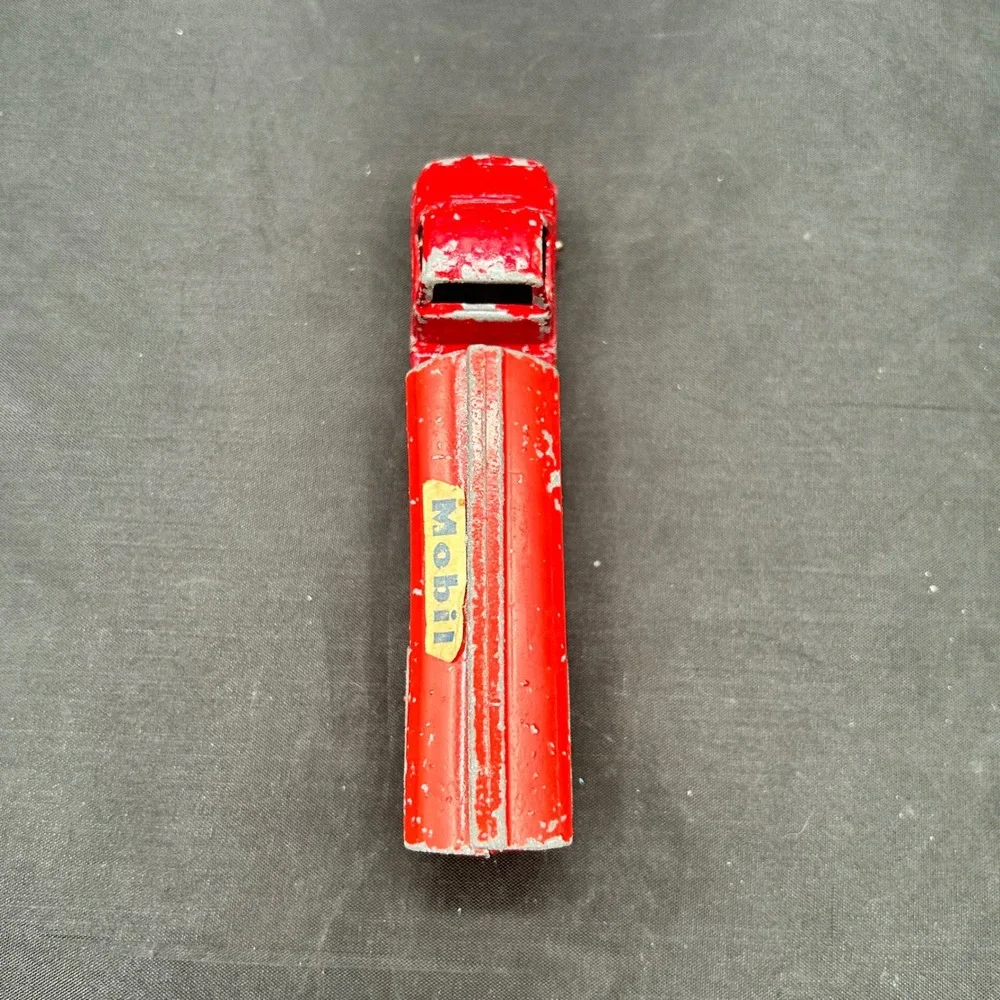Vintage Tootsietoy Red Chevrolet Mobil Oil Tanker Semi Truck Made in USA Trailer